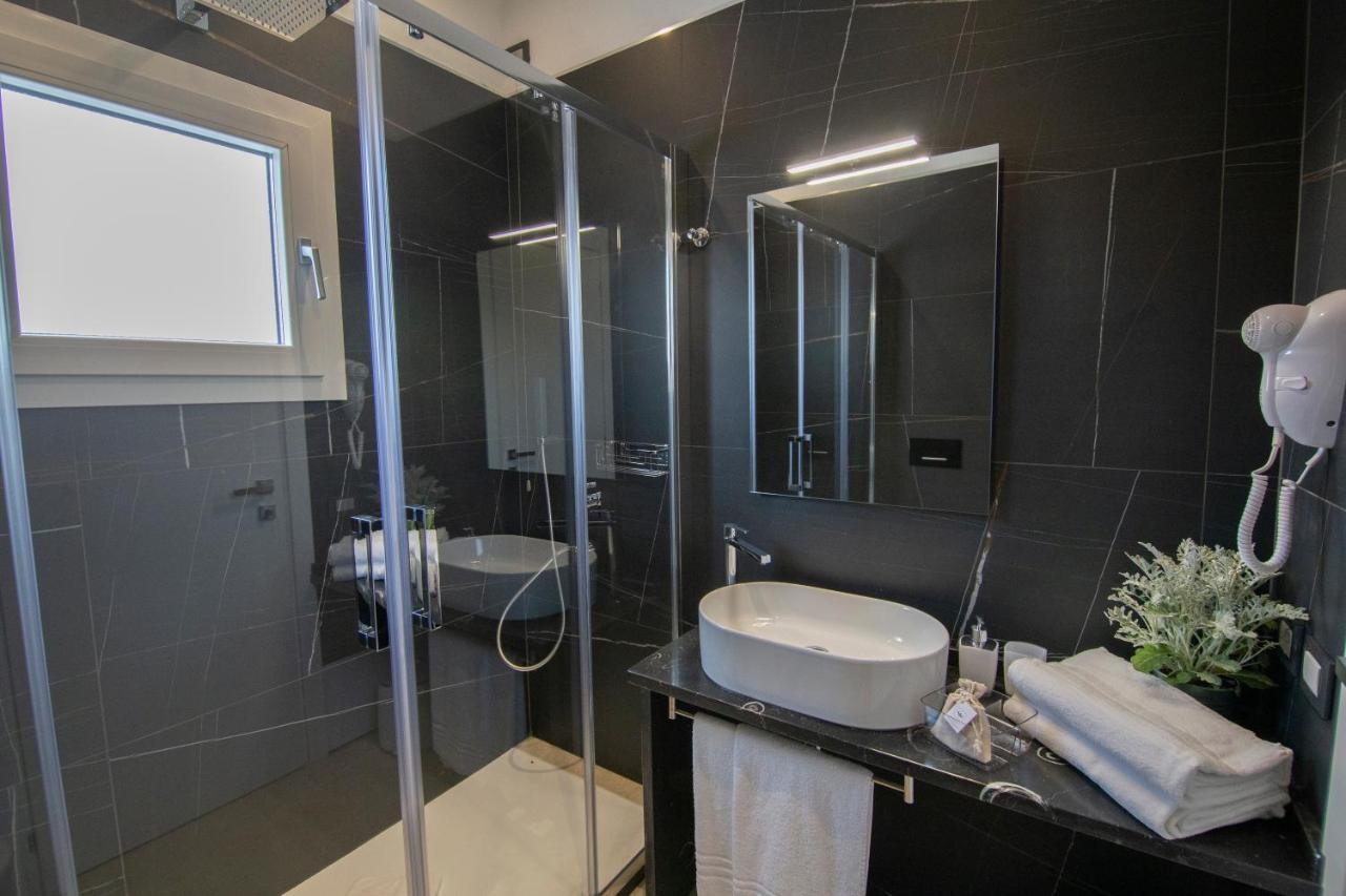 Tabernabe Hotel Tortolì Eksteriør billede